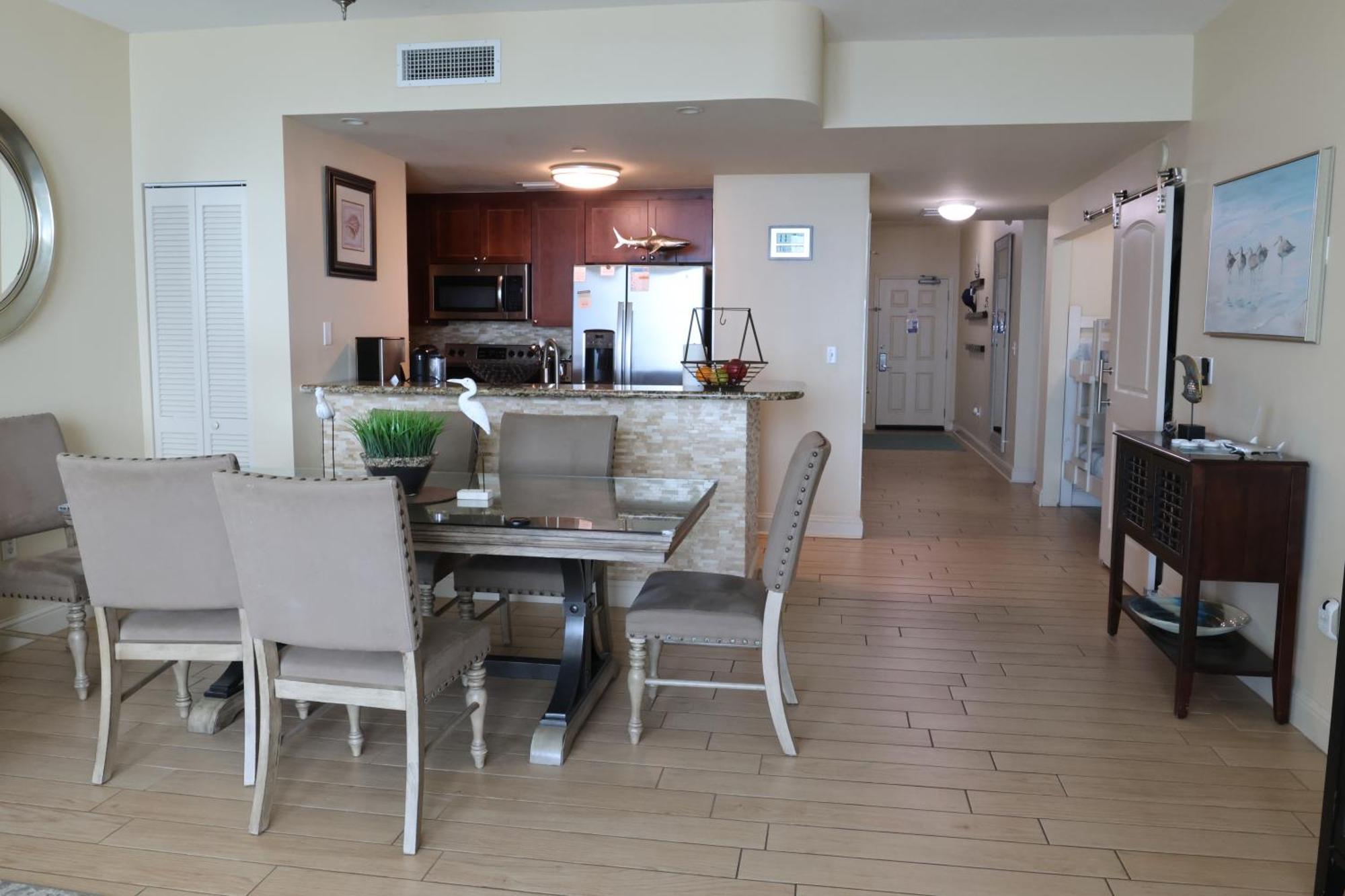 Aqua 1504 Beachfront Condo With Free Beach Chairs 巴拿马城 外观 照片