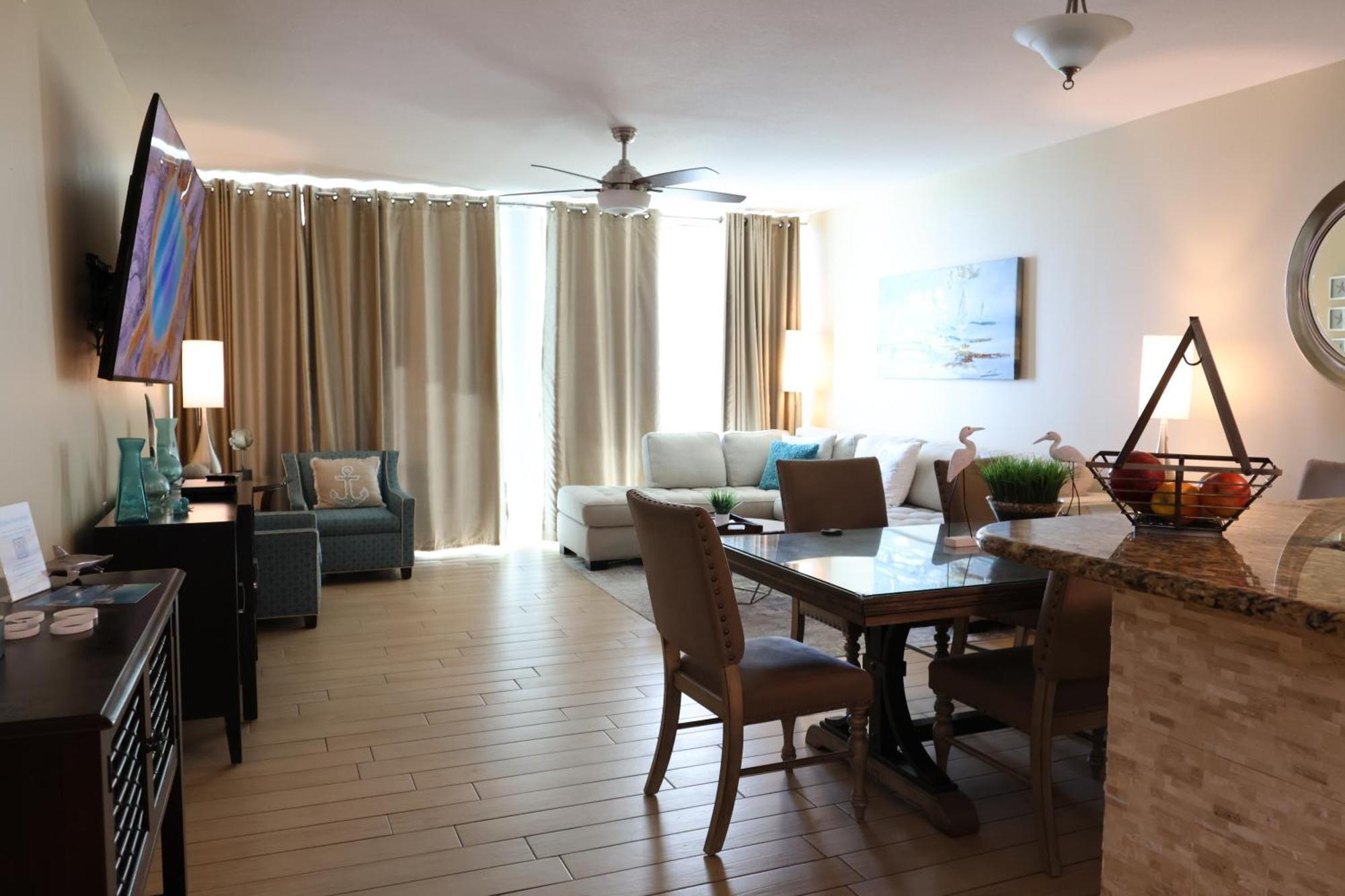 Aqua 1504 Beachfront Condo With Free Beach Chairs 巴拿马城 外观 照片