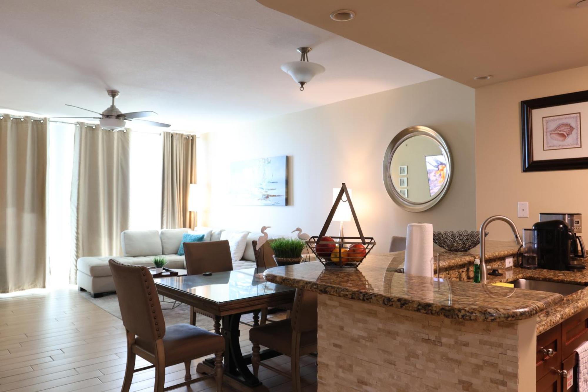 Aqua 1504 Beachfront Condo With Free Beach Chairs 巴拿马城 外观 照片