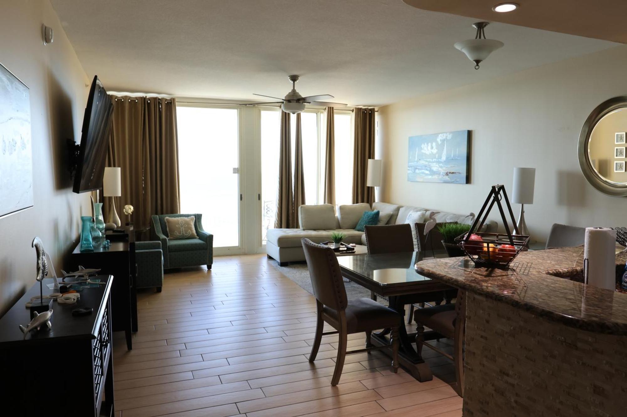 Aqua 1504 Beachfront Condo With Free Beach Chairs 巴拿马城 外观 照片